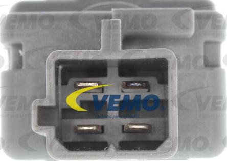 Vemo V24-73-0037 - Вимикач, привід зчеплення (Tempomat) autozip.com.ua