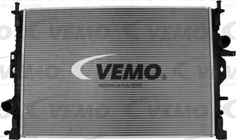 Vemo V25-60-0023 - Радіатор, охолодження двигуна autozip.com.ua