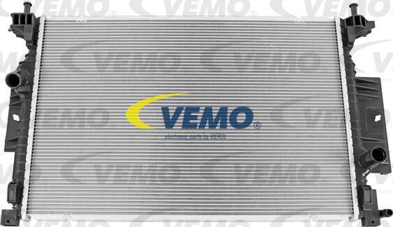 Vemo V25-60-3016 - Радіатор, охолодження двигуна autozip.com.ua