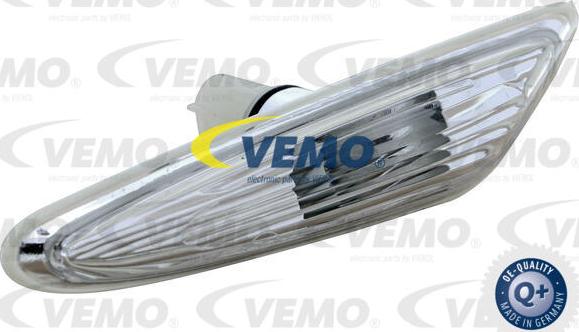 Vemo V20-84-0011 - Бічний ліхтар, покажчик повороту autozip.com.ua