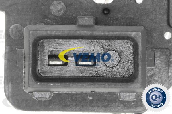 Vemo V20-77-0299 - Регулятор напруги генератора autozip.com.ua