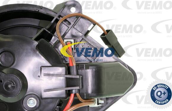 Vemo V22-03-1830 - Вентилятор салону autozip.com.ua